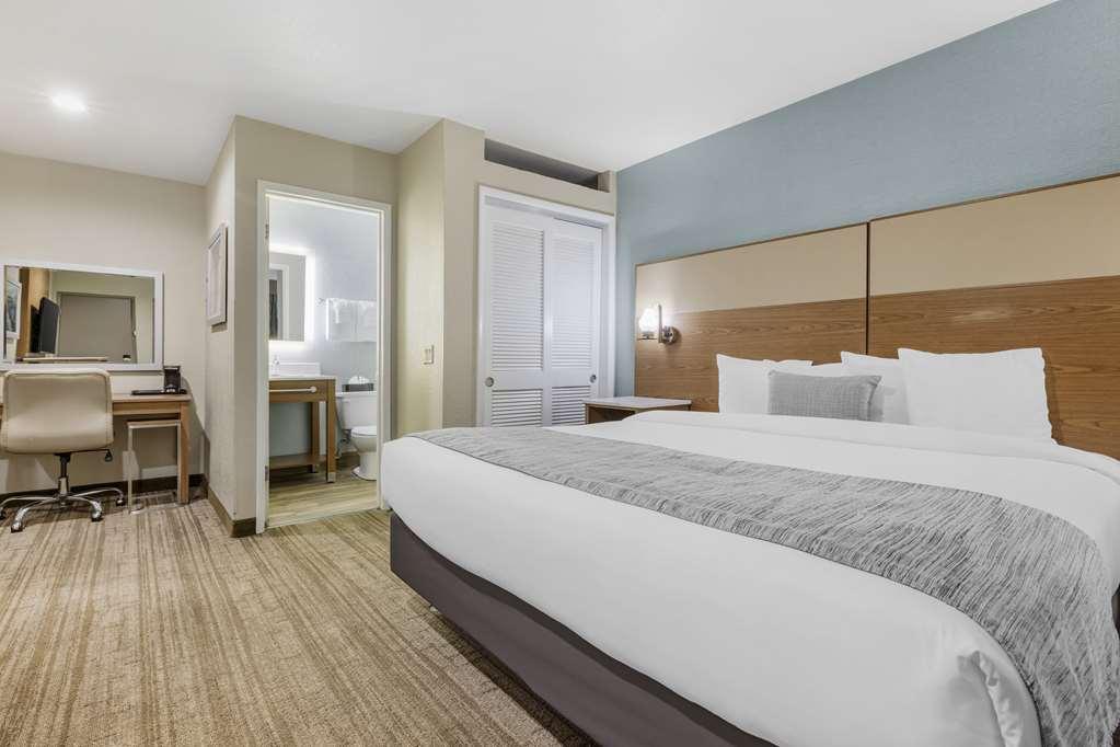 Western By The Sea Hotel 3*